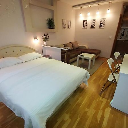 Apartment Oasis Belgrade Luaran gambar